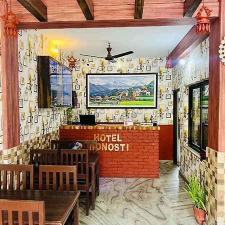 Hotel Donosti Pokhara Bagian luar foto