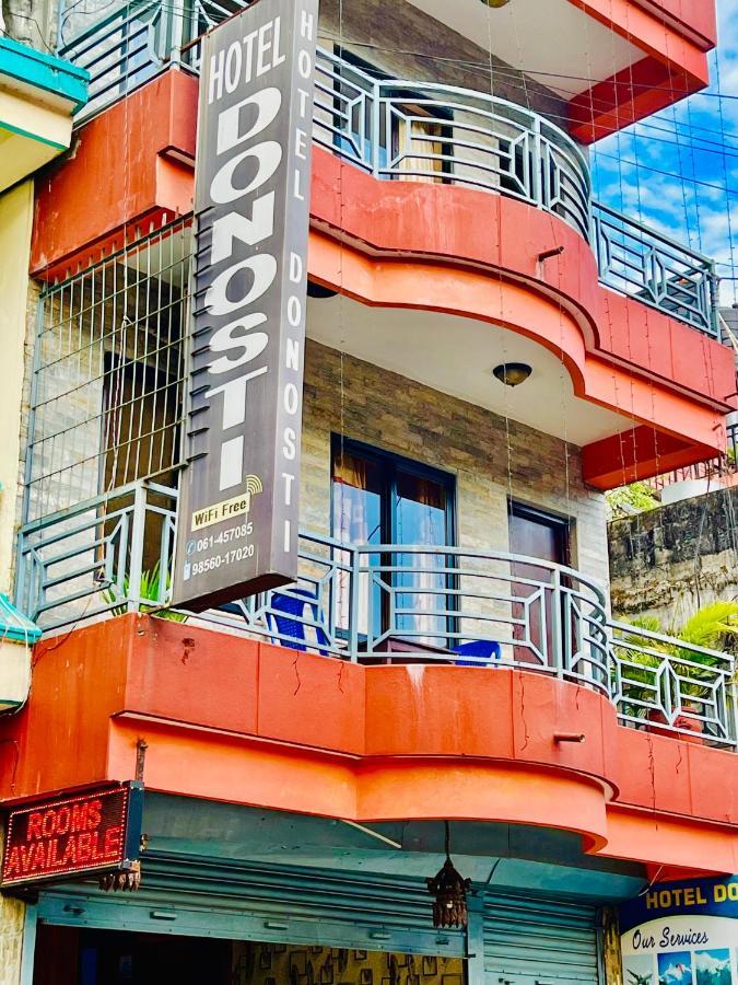 Hotel Donosti Pokhara Bagian luar foto